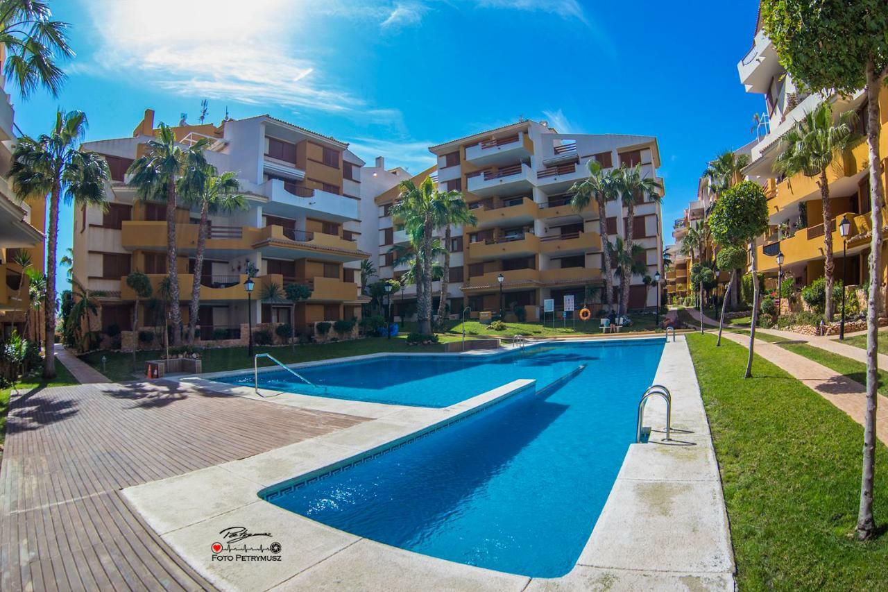 Carisma-"Blue" Torrevieja Exterior foto